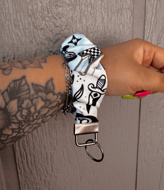 Millennial Tats scrunchie Keychain￼